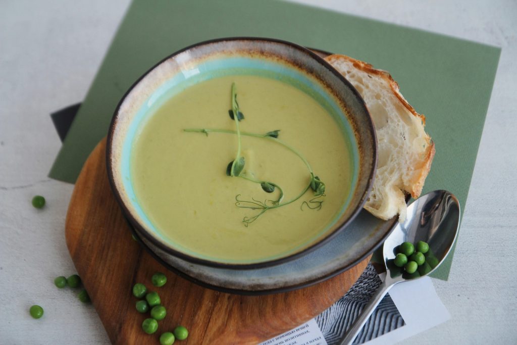 Cheap Finnish food-Pea Soup